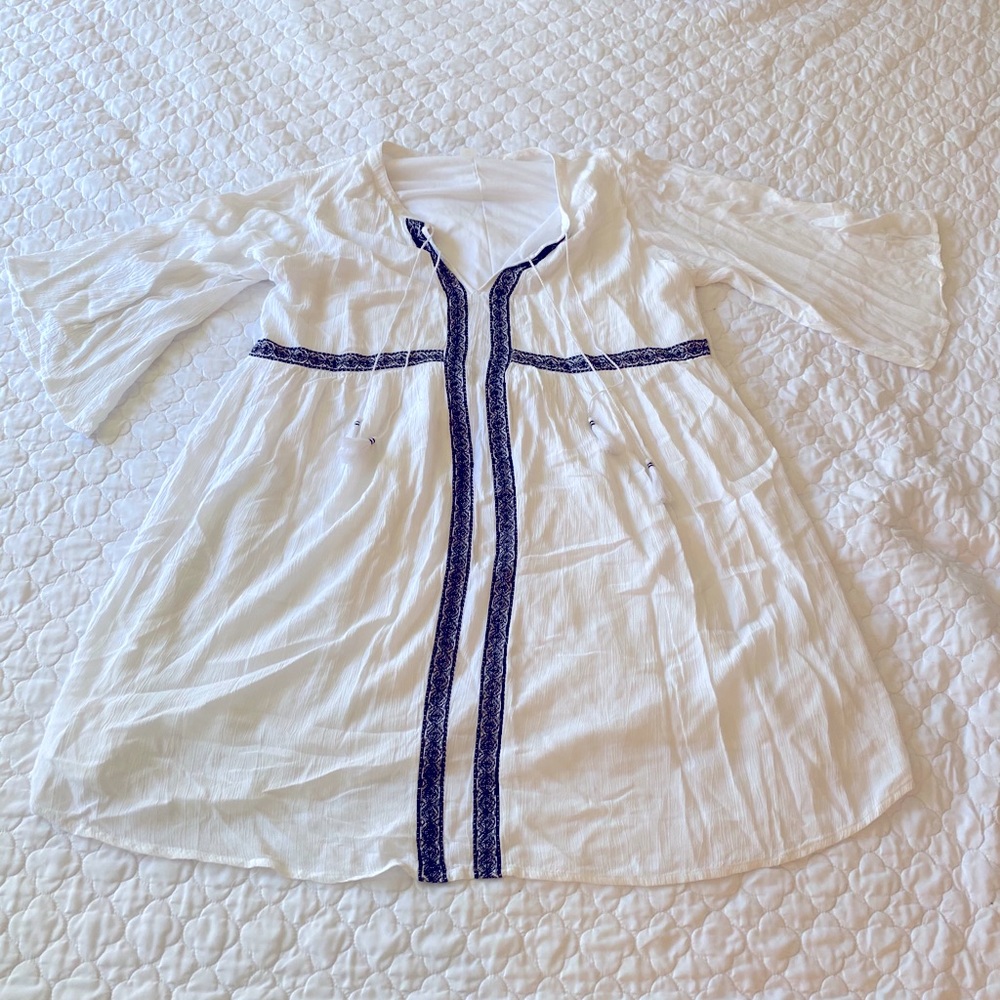 Old Navy boho style white flowy dress